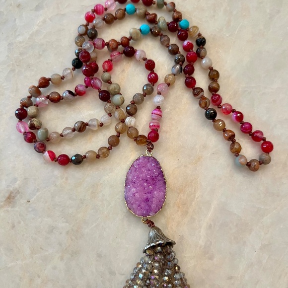 Hand Knotted Multi-Colored Agate with Amethyst Drop - Picture 5 of 5